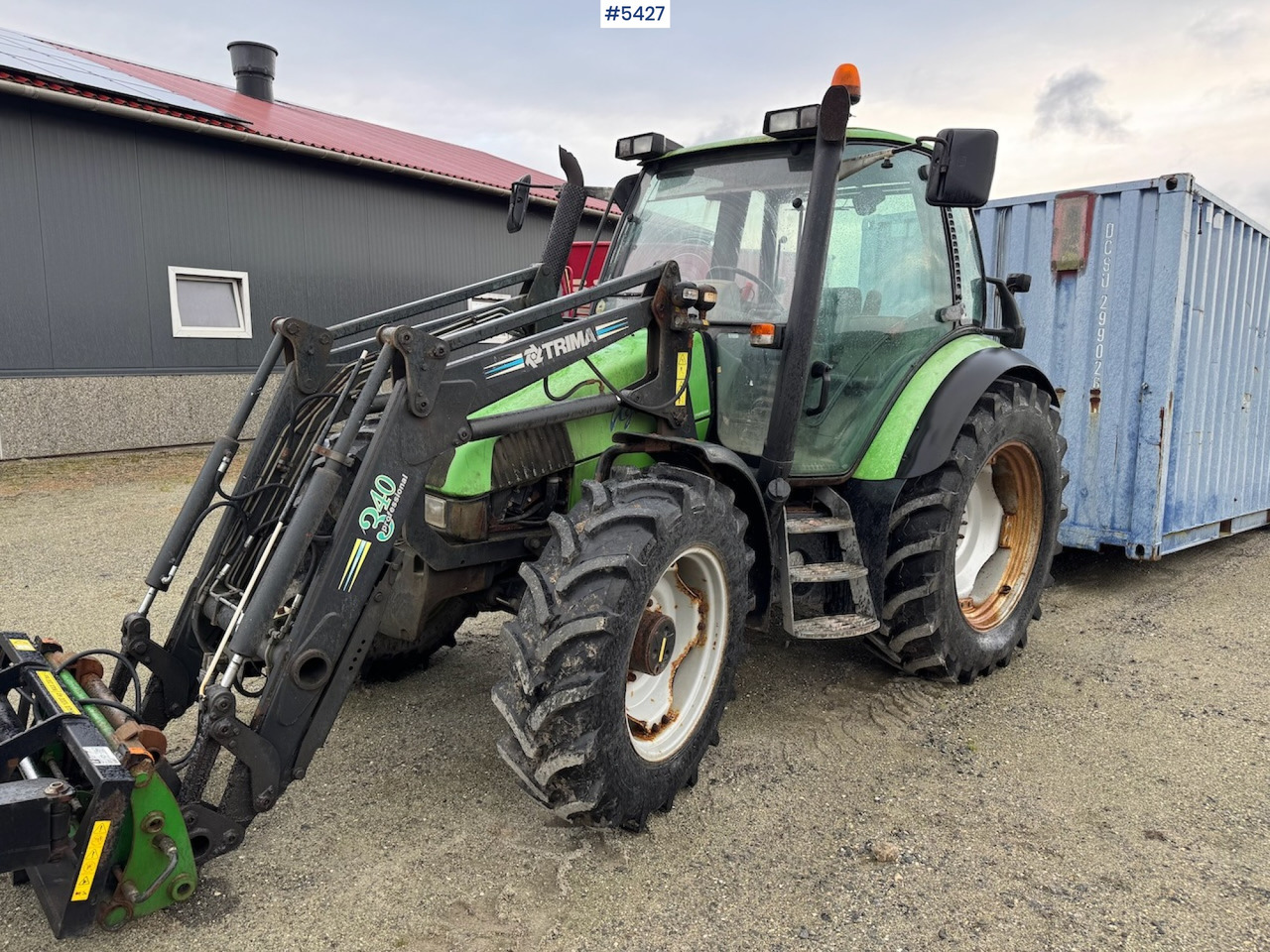 2001 Deutz Fahr Agrotron 90 w/front loader. - Traktor: slika 2 2001 Deutz Fahr Agrotron 90 w/front loader. - Traktor: slika 2