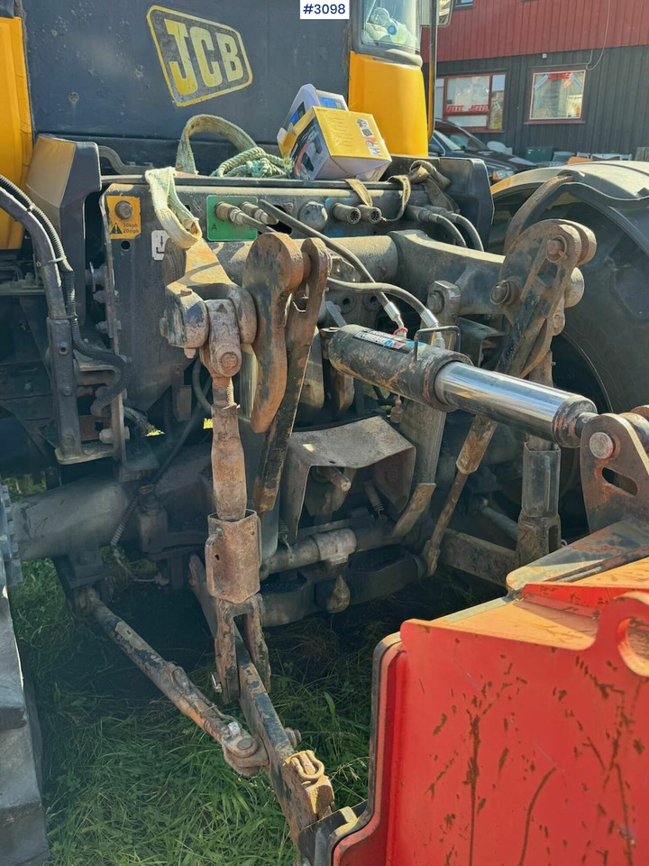 Traktor 2001 JCB Fastrac 3185 4x4. The plow rigged and two sets of tires.: slika 18