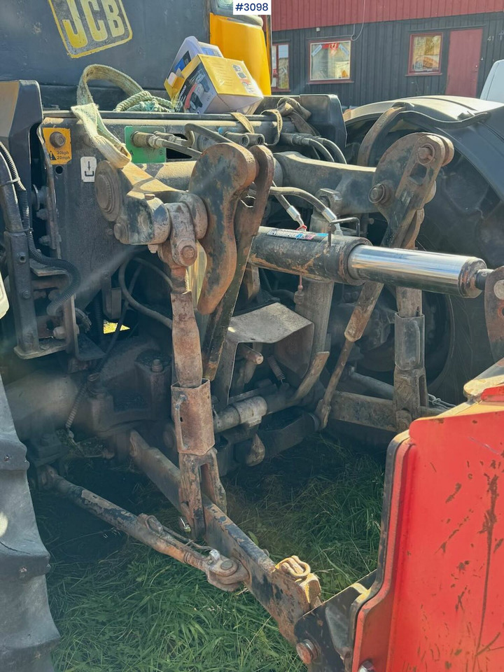 Traktor 2001 JCB Fastrac 3185 4x4. The plow rigged and two sets of tires.: slika 17