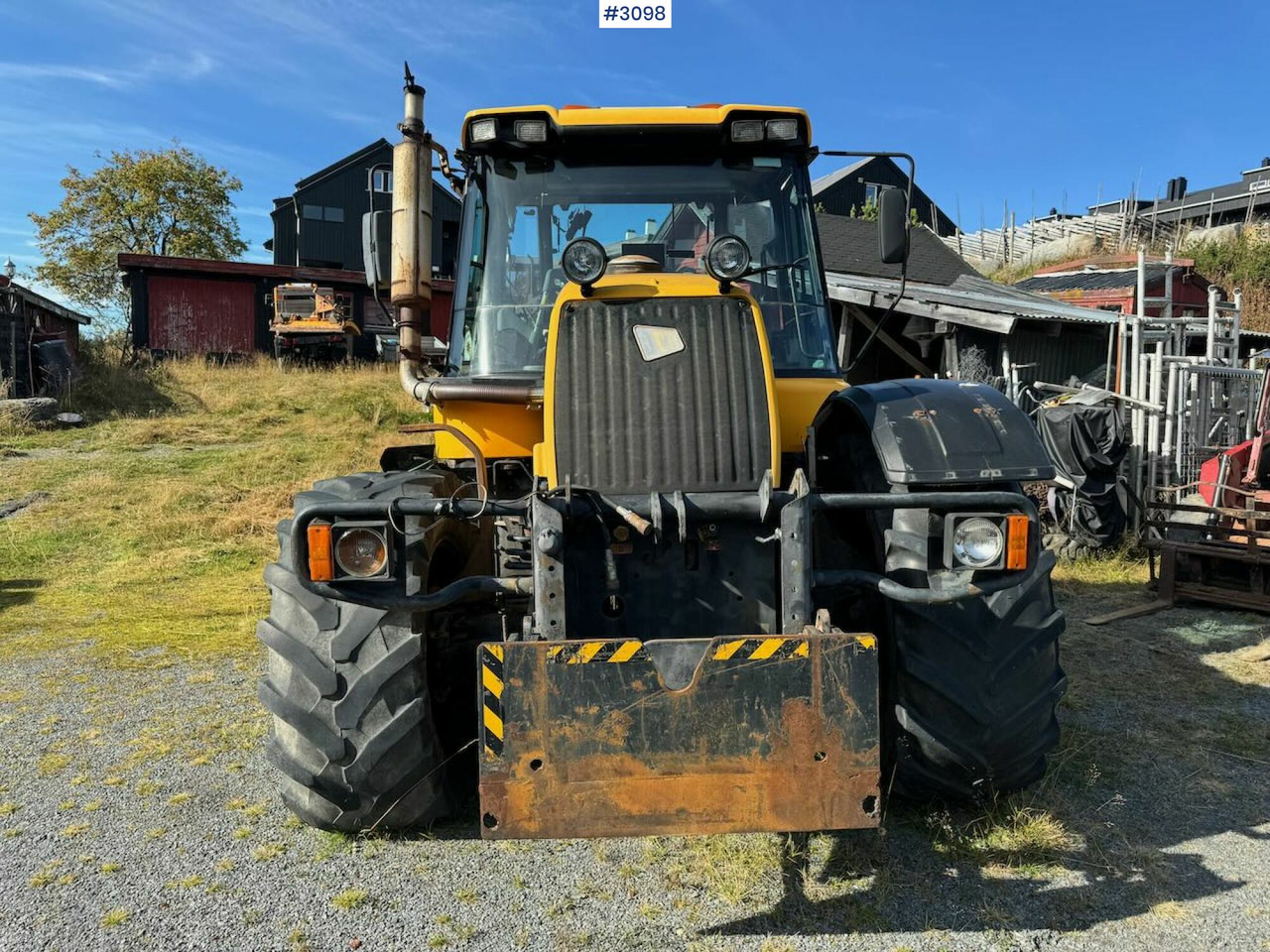 Traktor 2001 JCB Fastrac 3185 4x4. The plow rigged and two sets of tires.: slika 11