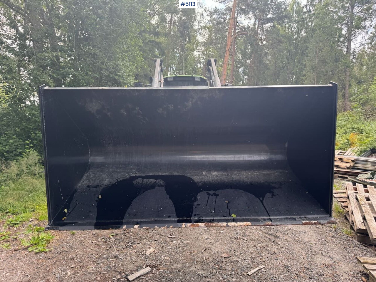 2004 Deutz-Fahr Agrotron TTV 1130 w/ front loader - Traktor: slika 5 2004 Deutz-Fahr Agrotron TTV 1130 w/ front loader - Traktor: slika 5