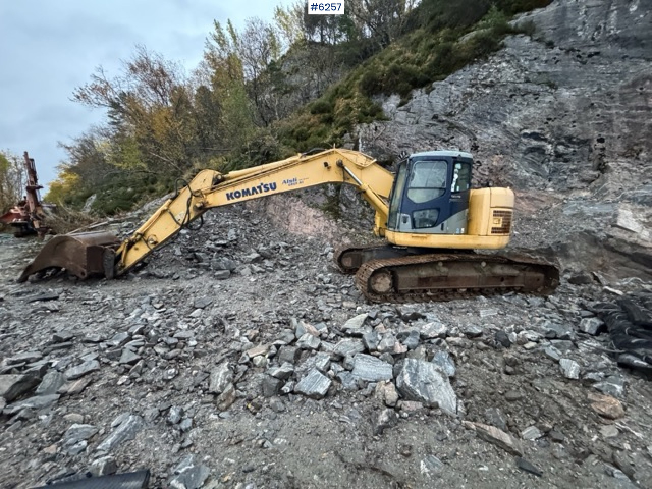 2005 Komatsu PC228 USLC-3K with Digging Bucket – SEE VIDEO! - Bager: slika 2 2005 Komatsu PC228 USLC-3K with Digging Bucket – SEE VIDEO! - Bager: slika 2