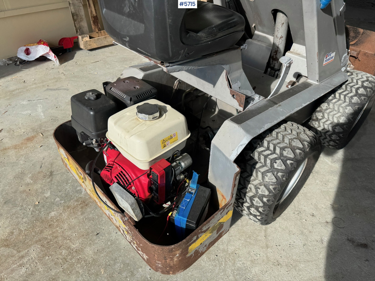 2005 Multione F14B - Zglobni utovarivač: slika 4 2005 Multione F14B - Zglobni utovarivač: slika 4