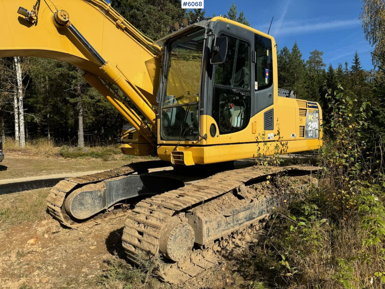 2007 Komatsu PC210LC Tracked Excavator with 3 buckets, tilt, grapple, and ripper. - Bager: slika 1 2007 Komatsu PC210LC Tracked Excavator with 3 buckets, tilt, grapple, and ripper. - Bager: slika 1