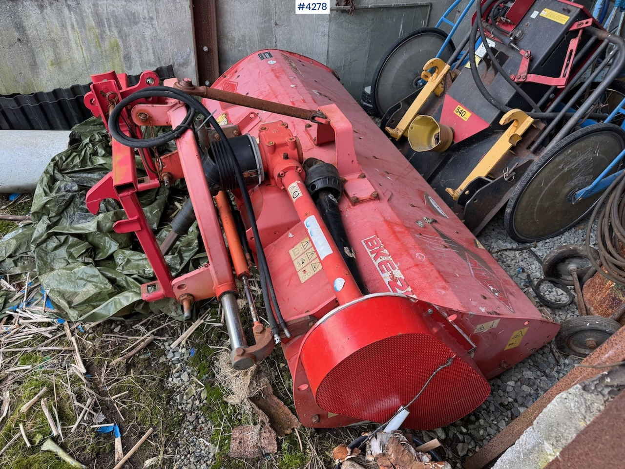 2008 Kuhn BKE 210 - Oprema za prevrtanje i razlaganje: slika 3 2008 Kuhn BKE 210 - Oprema za prevrtanje i razlaganje: slika 3