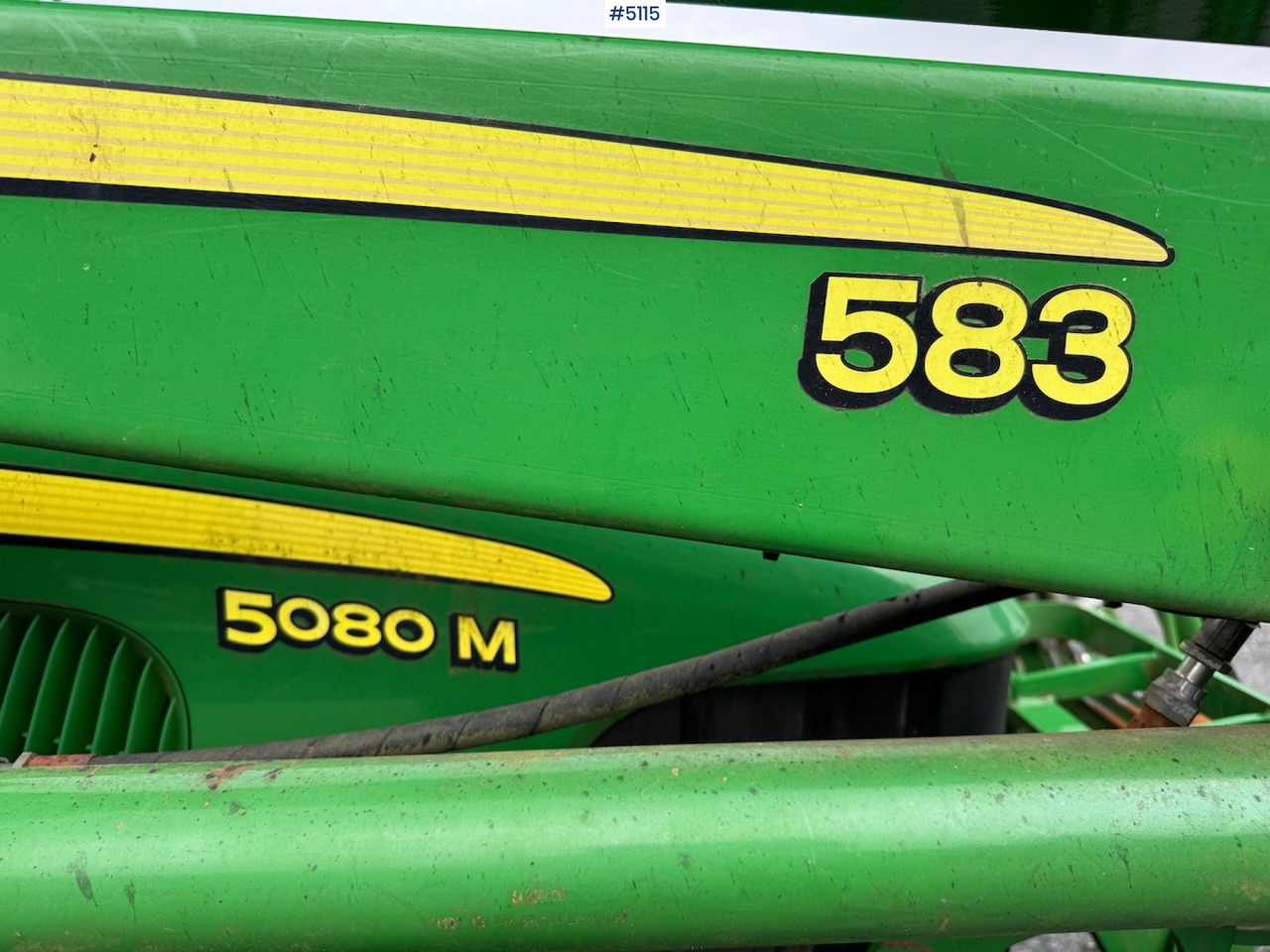 2011 John Deere 5080 M m/frontlaster. Lite timer! - Traktor: slika 2 2011 John Deere 5080 M m/frontlaster. Lite timer! - Traktor: slika 2