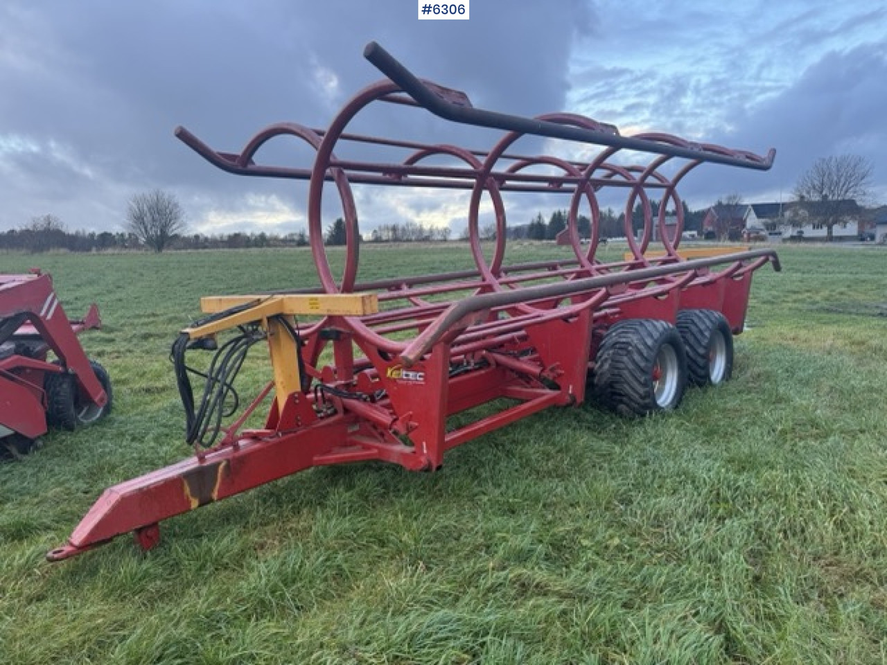 2011 Keltec round bale trailer - Oprema za prevrtanje i razlaganje: slika 2 2011 Keltec round bale trailer - Oprema za prevrtanje i razlaganje: slika 2