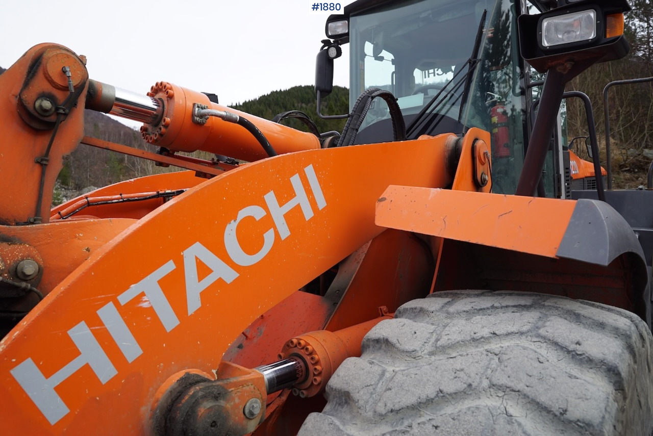 Utovarivač točkaš 2012 Hitachi ZW220: slika 17 Utovarivač točkaš 2012 Hitachi ZW220: slika 17