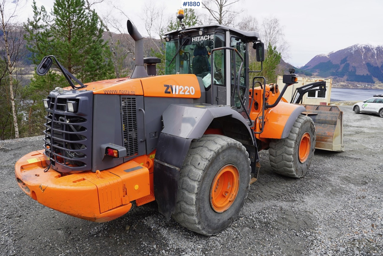 Utovarivač točkaš 2012 Hitachi ZW220: slika 7 Utovarivač točkaš 2012 Hitachi ZW220: slika 7