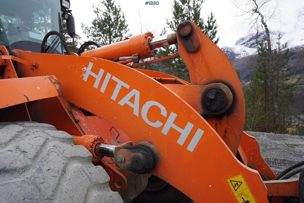 Utovarivač točkaš 2012 Hitachi ZW220: slika 15 Utovarivač točkaš 2012 Hitachi ZW220: slika 15