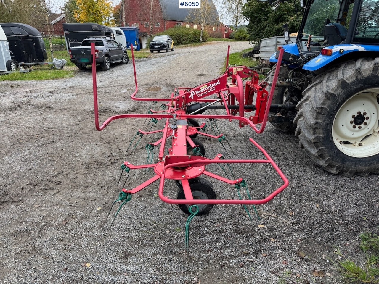 2014 Kverneland Taarup 8452 Spreader harrow. - Oprema za prevrtanje i razlaganje: slika 5 2014 Kverneland Taarup 8452 Spreader harrow. - Oprema za prevrtanje i razlaganje: slika 5