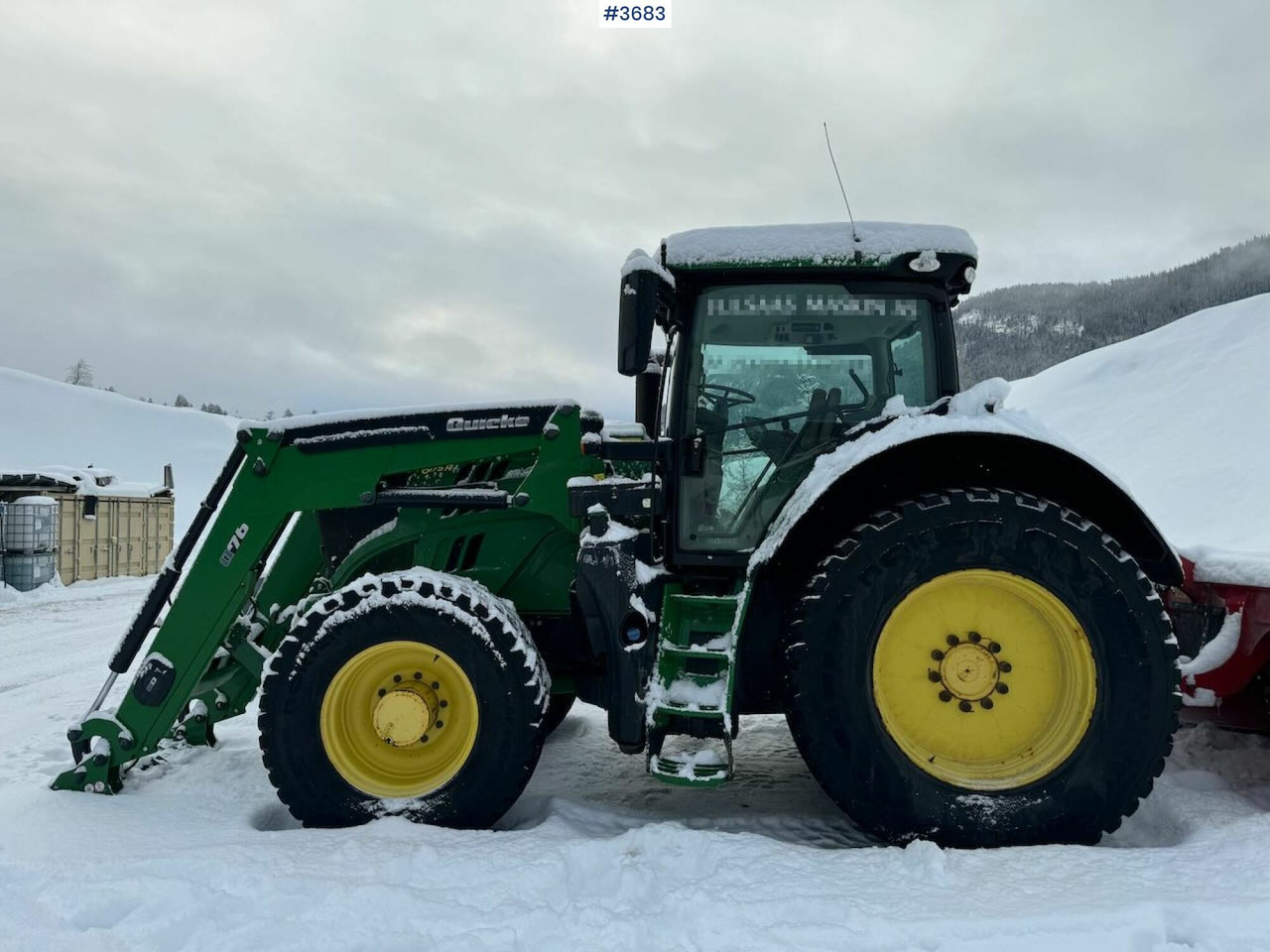 2016 John Deere 6175R 4x4 w/ front loader - Traktor: slika 3 2016 John Deere 6175R 4x4 w/ front loader - Traktor: slika 3