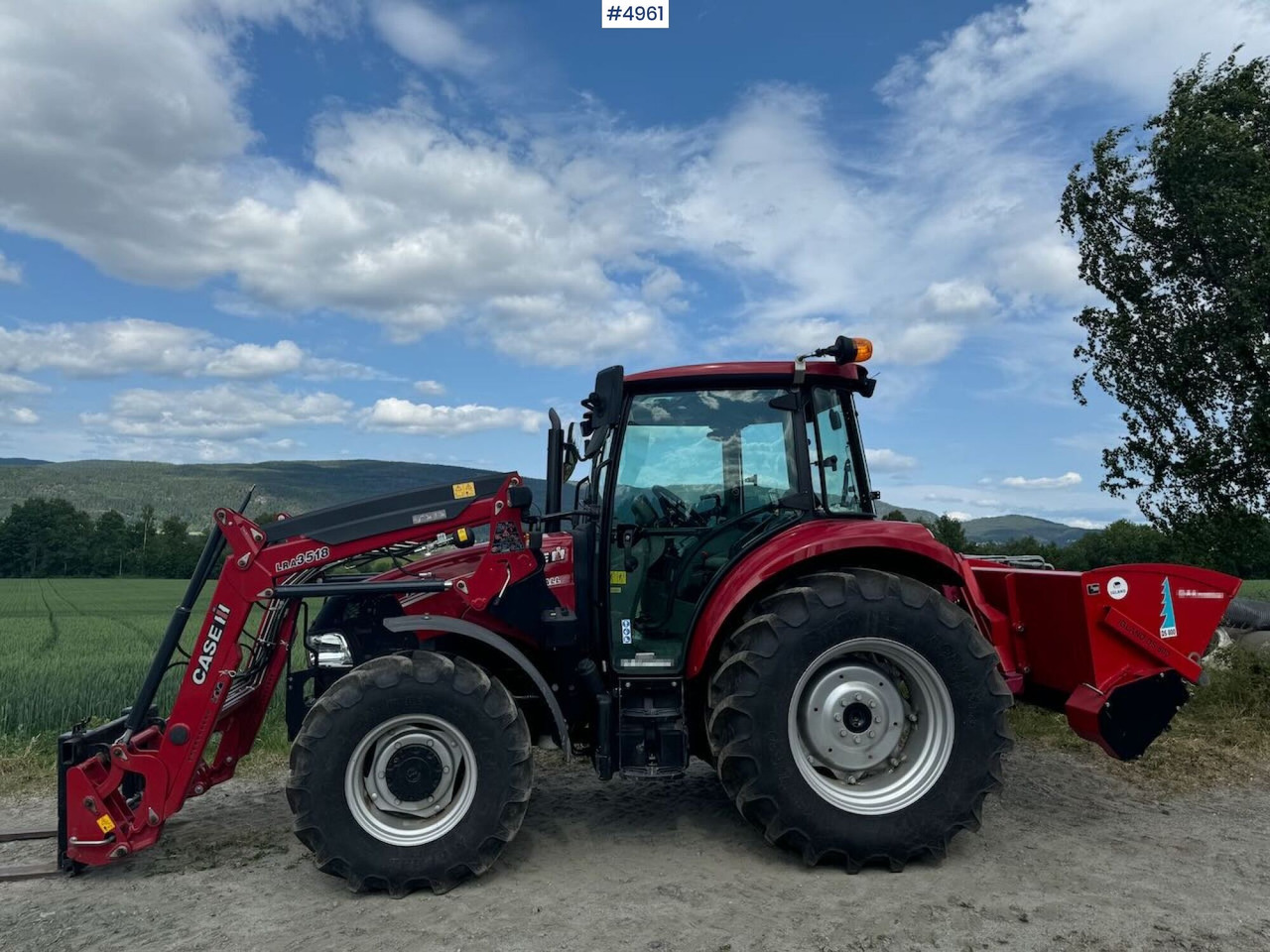 Traktor 2021 Case IH Famall 75C w/ front loader. 150 Hours!: slika 9