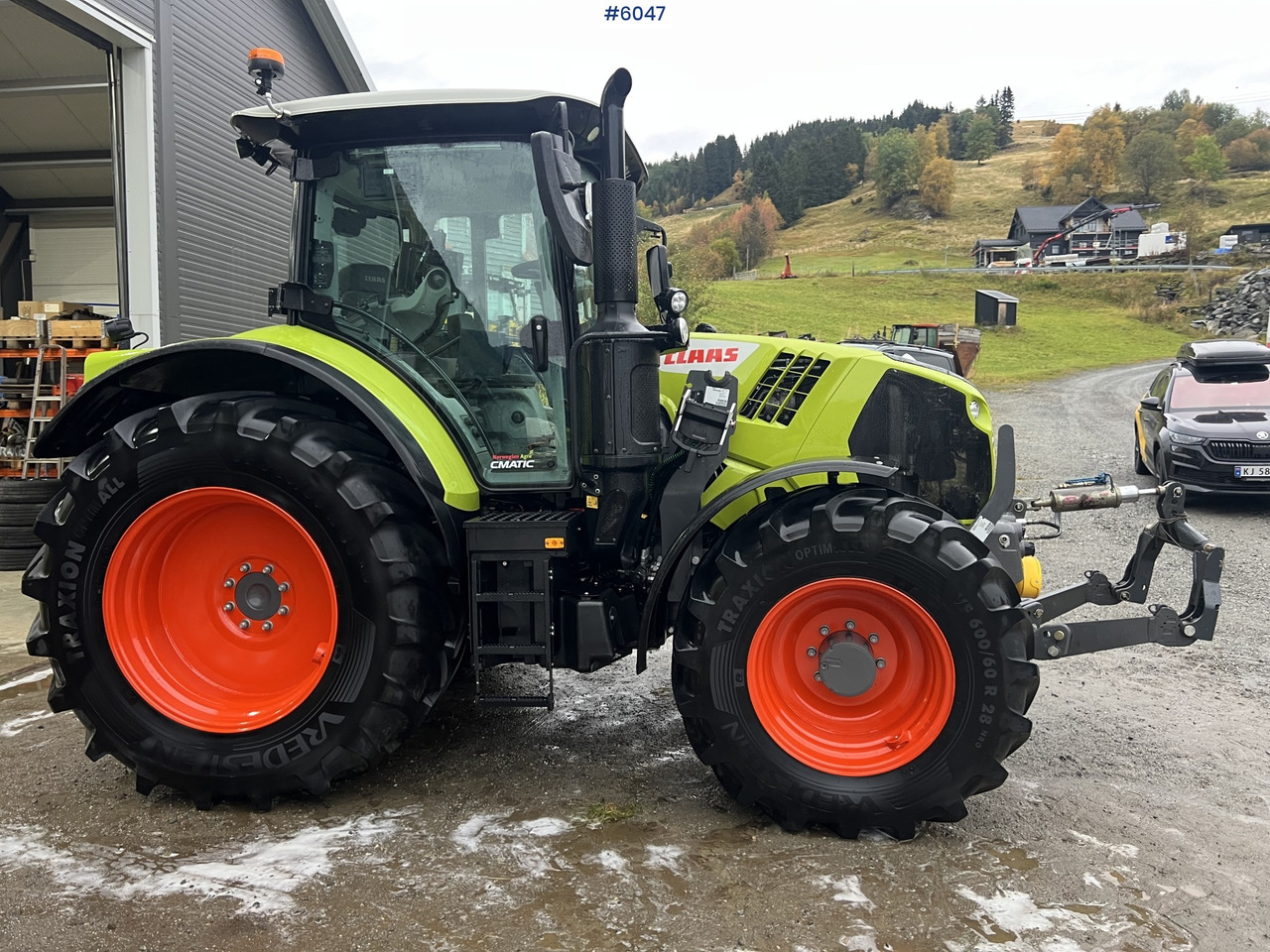 2023 Claas Arion 550 w/ quicke front loader with weight and PTO and front hydraulics - Traktor: slika 4 2023 Claas Arion 550 w/ quicke front loader with weight and PTO and front hydraulics - Traktor: slika 4