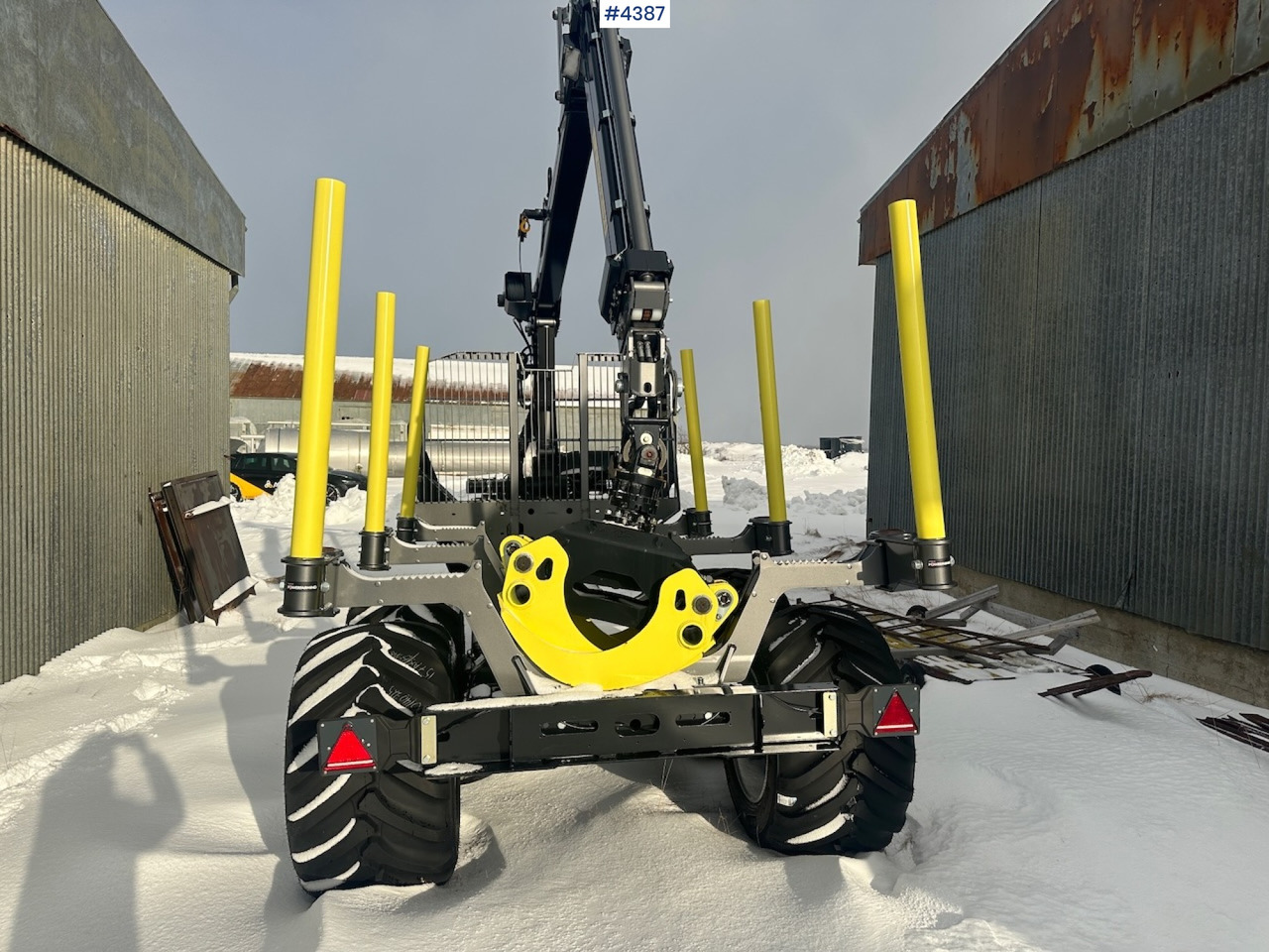 2023 Palms u12 timber trailer w/ Palms 5,85 krane. Never used. - Prikolica šticarka: slika 5 2023 Palms u12 timber trailer w/ Palms 5,85 krane. Never used. - Prikolica šticarka: slika 5