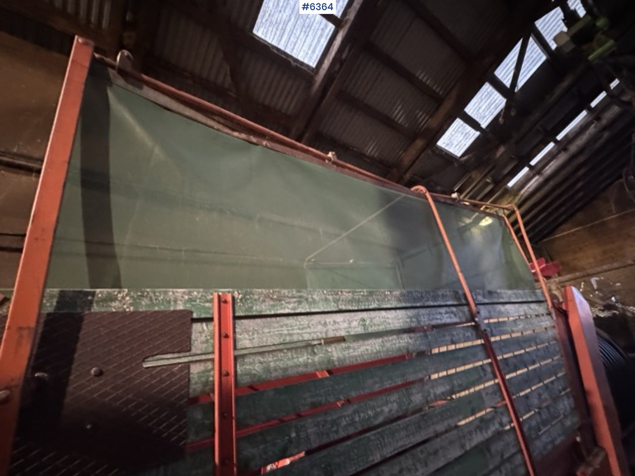 Oprema za prevrtanje i razlaganje Approx. 1990 Kverneland UN7000 unloading wagon: slika 6 Oprema za prevrtanje i razlaganje Approx. 1990 Kverneland UN7000 unloading wagon: slika 6