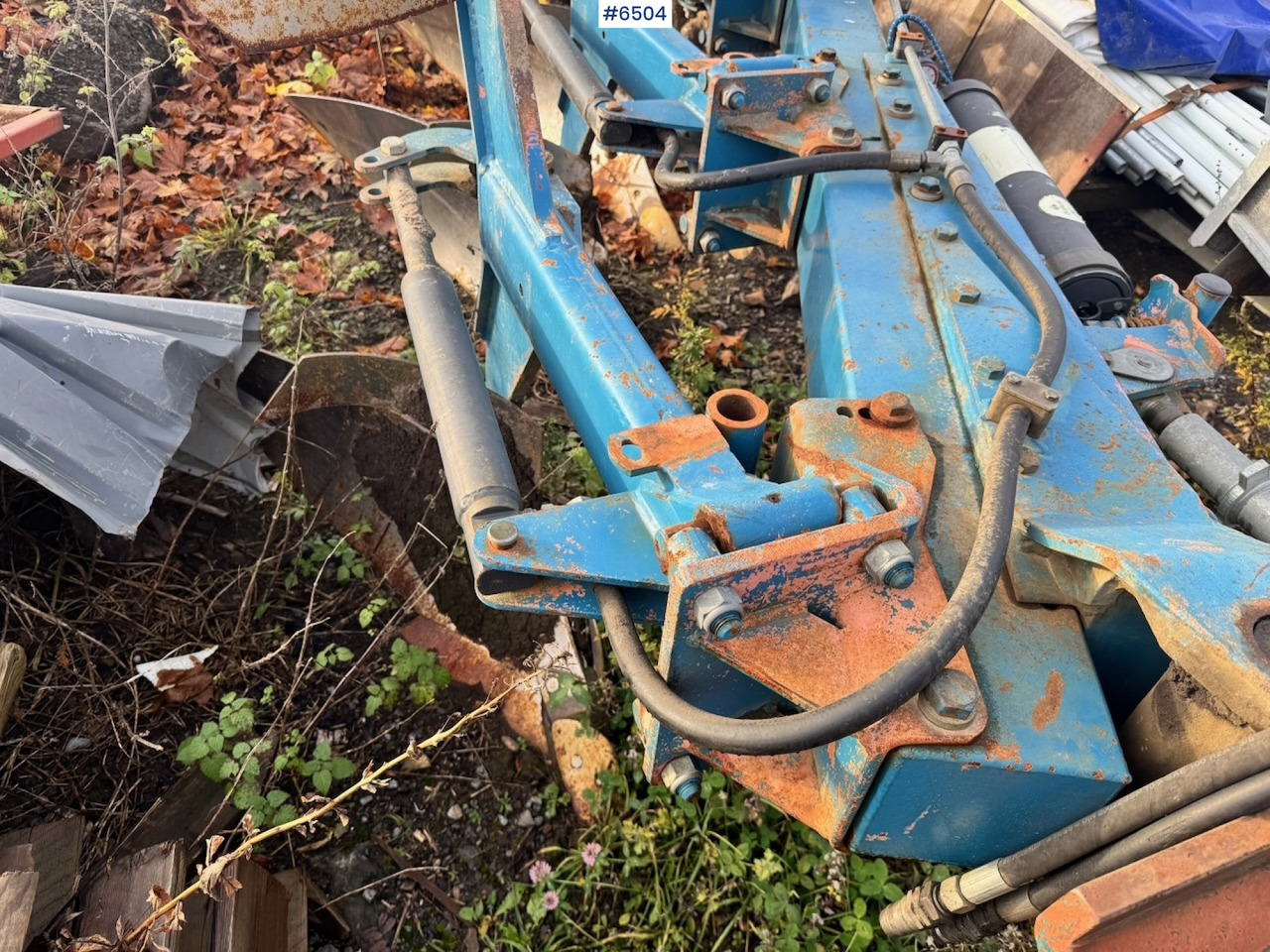 Approx. 1995 Øverum 3-furrow reversible plough - Oprema za obradu zemljišta: slika 5 Approx. 1995 Øverum 3-furrow reversible plough - Oprema za obradu zemljišta: slika 5