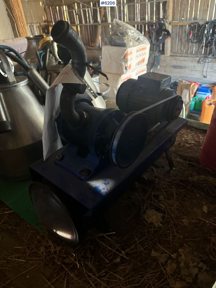 Asea milk separator device - Oprema za stoku: slika 1 Asea milk separator device - Oprema za stoku: slika 1