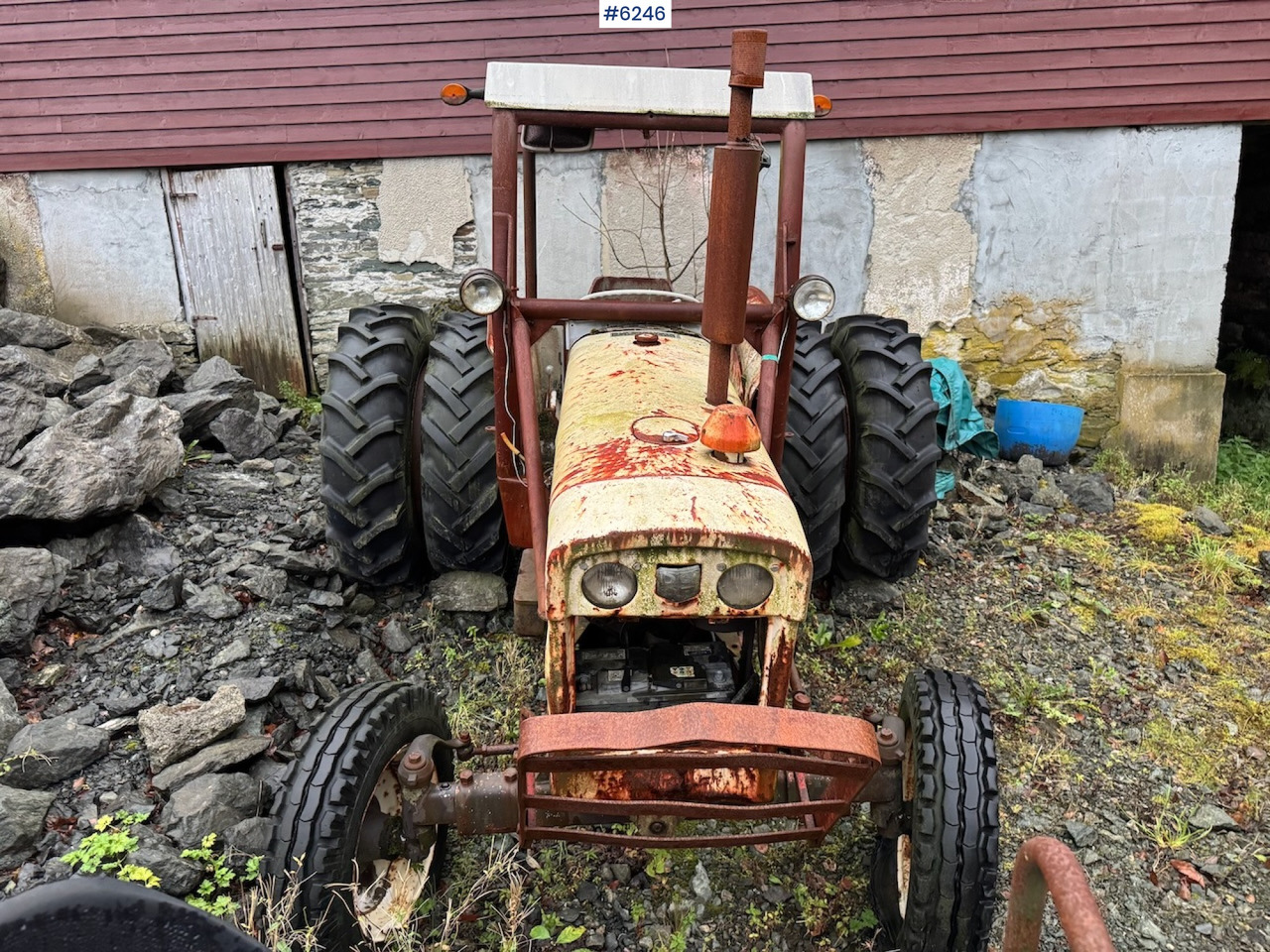 David Brown 885 rep.objekt. - Traktor: slika 2 David Brown 885 rep.objekt. - Traktor: slika 2