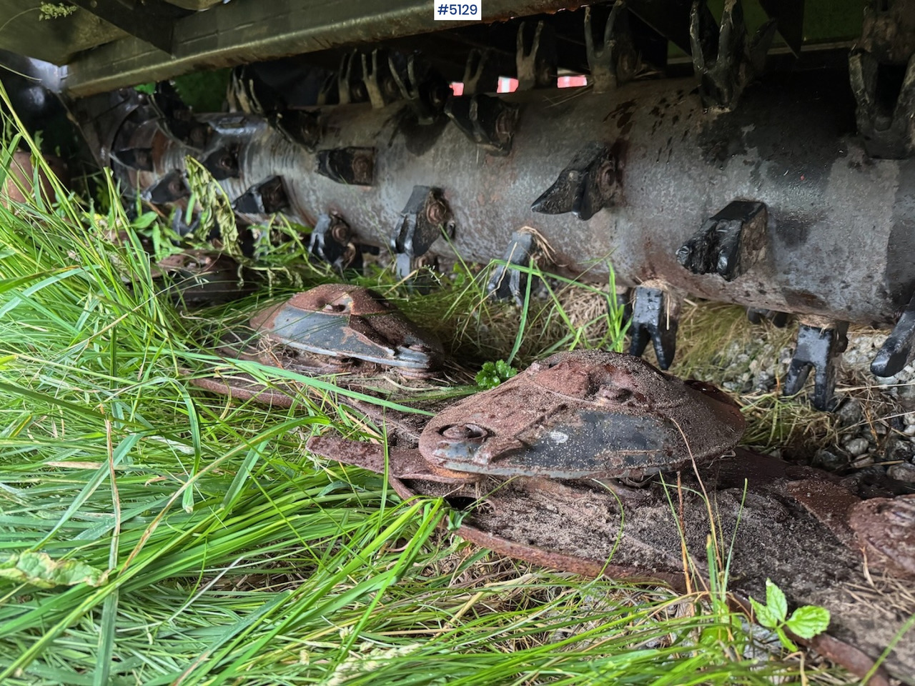 Oprema za prevrtanje i razlaganje Deutz-Fahr SM 5.30TC Slåmaskin: slika 12 Oprema za prevrtanje i razlaganje Deutz-Fahr SM 5.30TC Slåmaskin: slika 12
