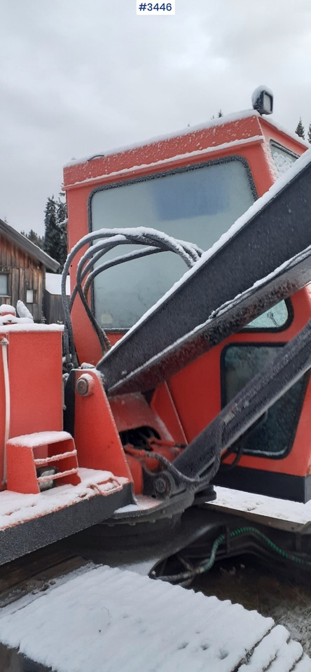 Hitachi UH 033 with 3 buckets - Bager: slika 3 Hitachi UH 033 with 3 buckets - Bager: slika 3