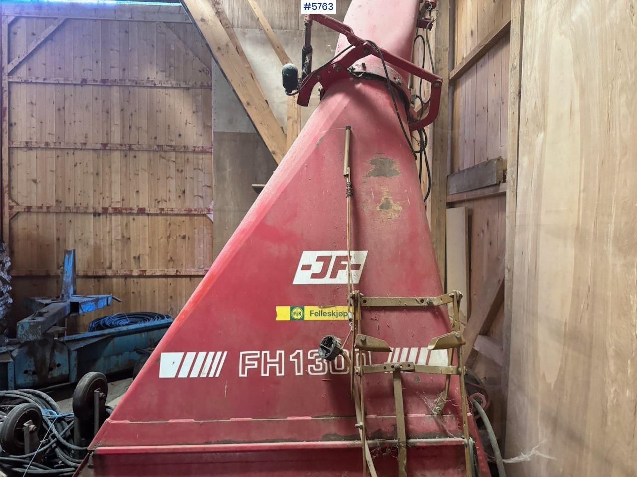 JF FH1300 Forage harvester - Oprema za prevrtanje i razlaganje: slika 3 JF FH1300 Forage harvester - Oprema za prevrtanje i razlaganje: slika 3