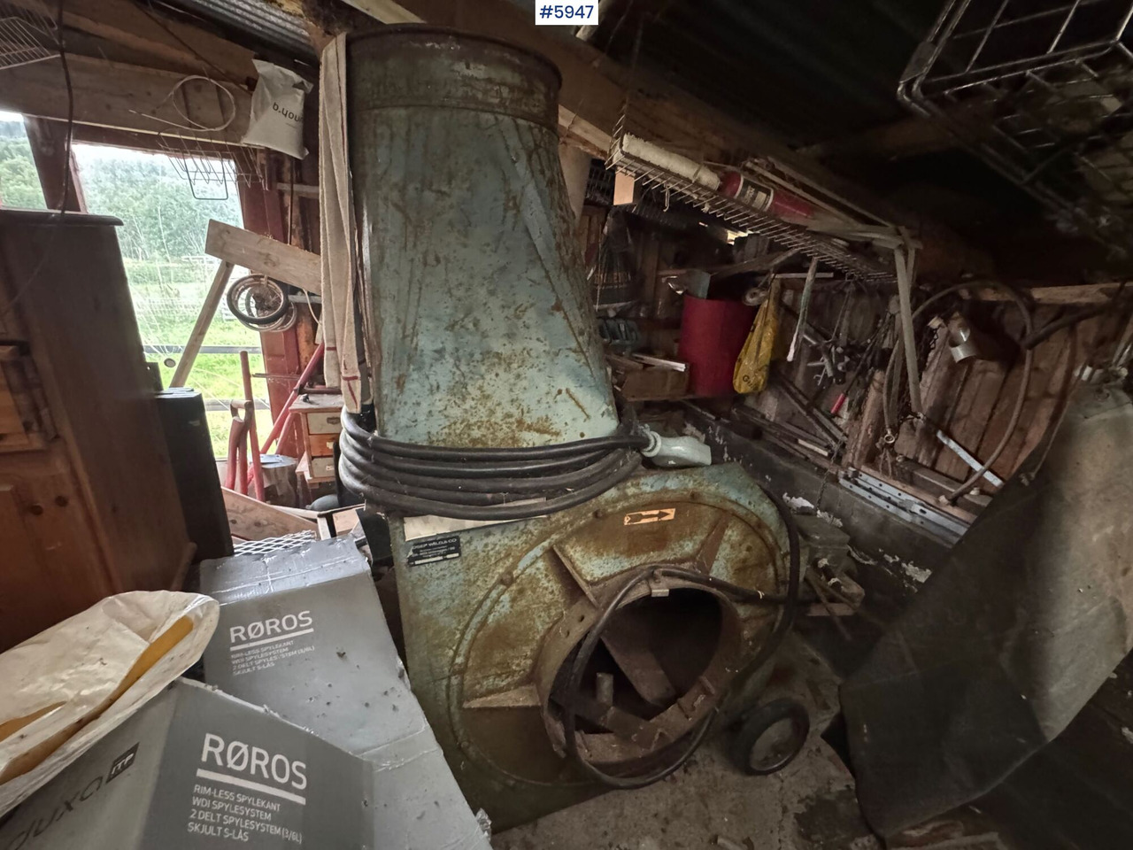 Josef Wild & Co hay blower, mobile and stationary - Oprema za stoku: slika 1 Josef Wild & Co hay blower, mobile and stationary - Oprema za stoku: slika 1