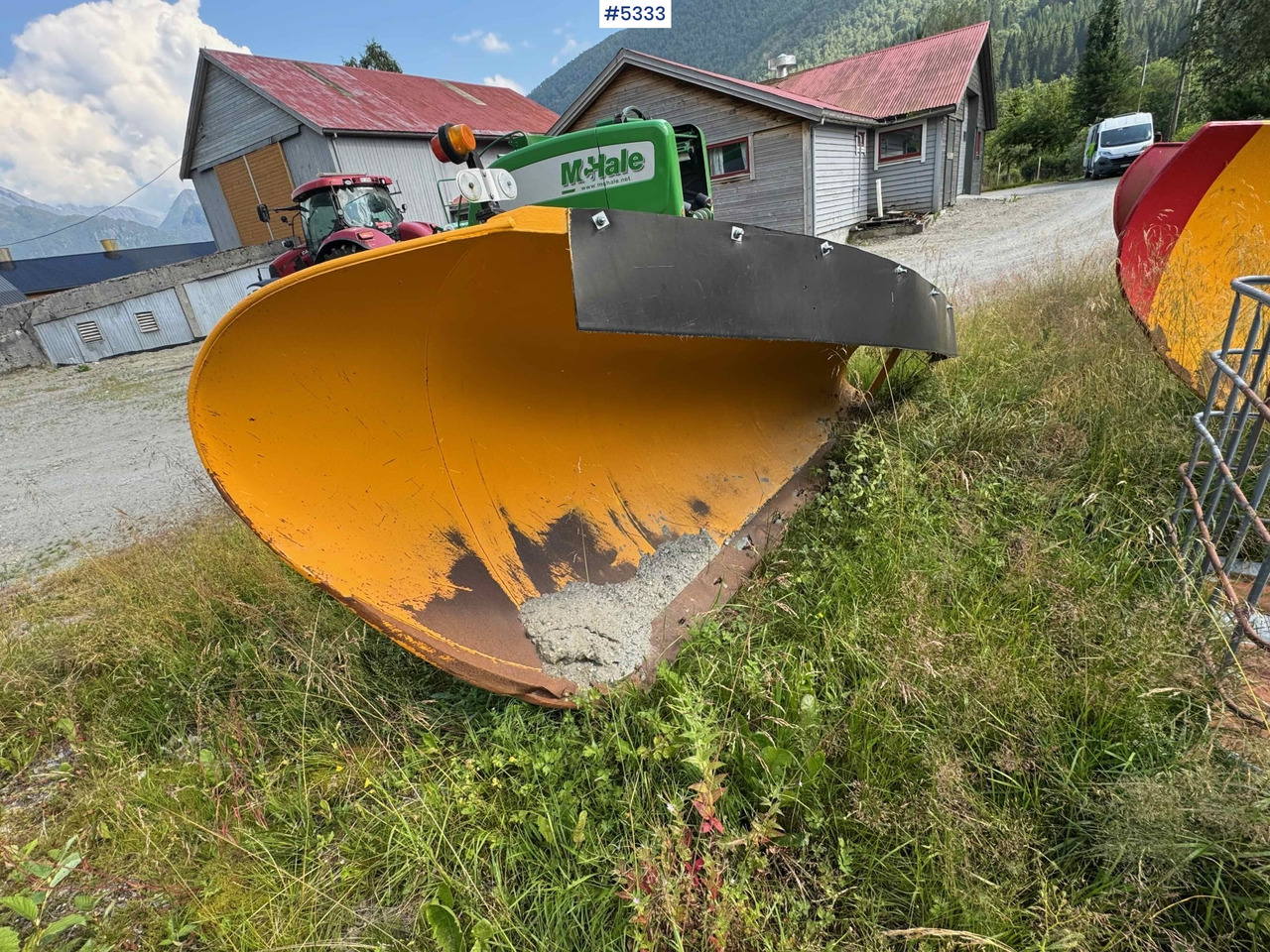 AM Teho 2600 snow plow - Korisno/ Posebno vozilo: slika 2 AM Teho 2600 snow plow - Korisno/ Posebno vozilo: slika 2