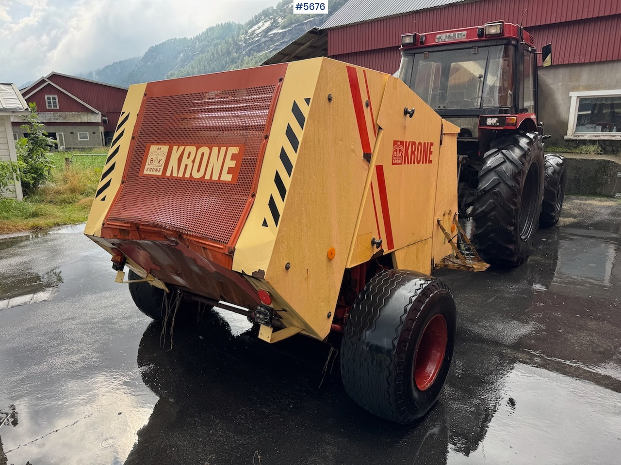 Krone KR 125 Round Baler - Oprema za prevrtanje i razlaganje: slika 3 Krone KR 125 Round Baler - Oprema za prevrtanje i razlaganje: slika 3