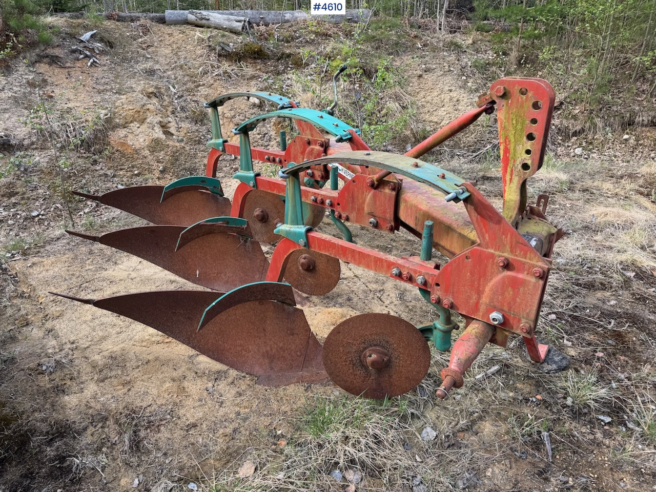 Kverneland Mod A 3-furrow plough - Oprema za obradu zemljišta: slika 1 Kverneland Mod A 3-furrow plough - Oprema za obradu zemljišta: slika 1