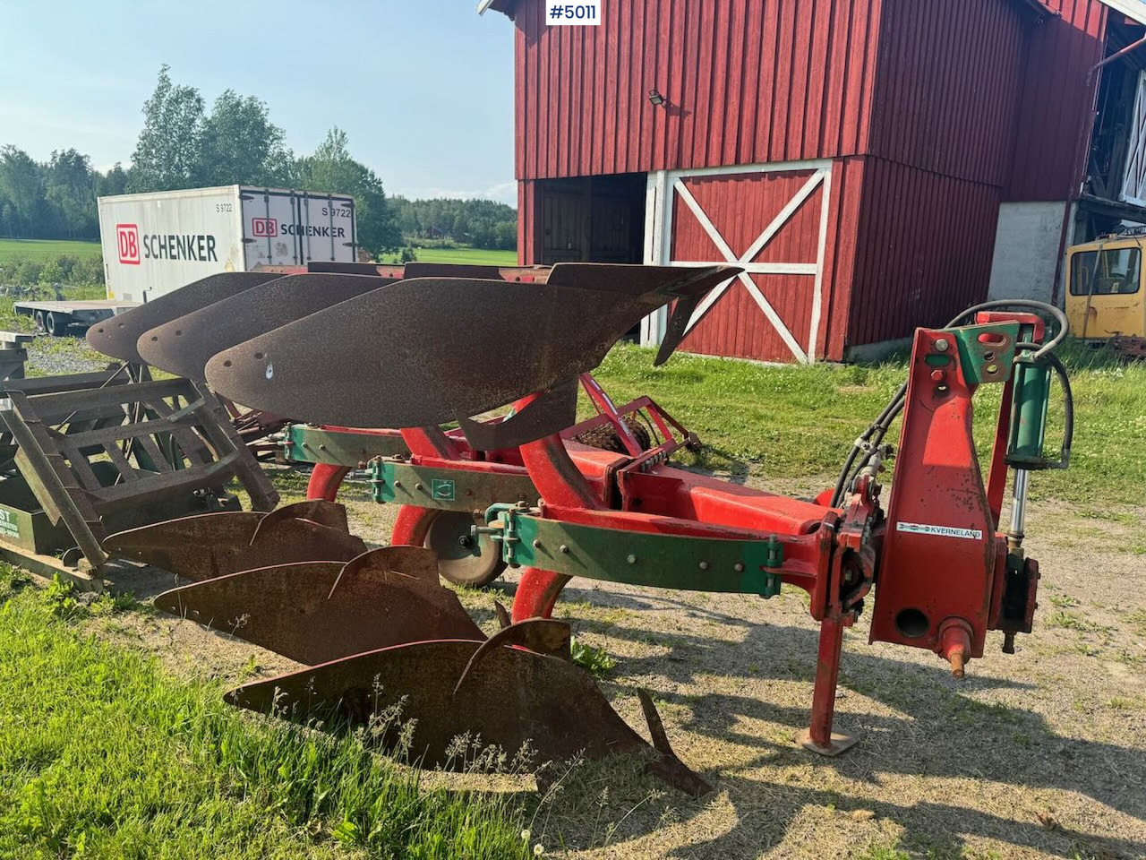 Kverneland Mod. E 3-blade reversible plough - Oprema za obradu zemljišta: slika 3 Kverneland Mod. E 3-blade reversible plough - Oprema za obradu zemljišta: slika 3