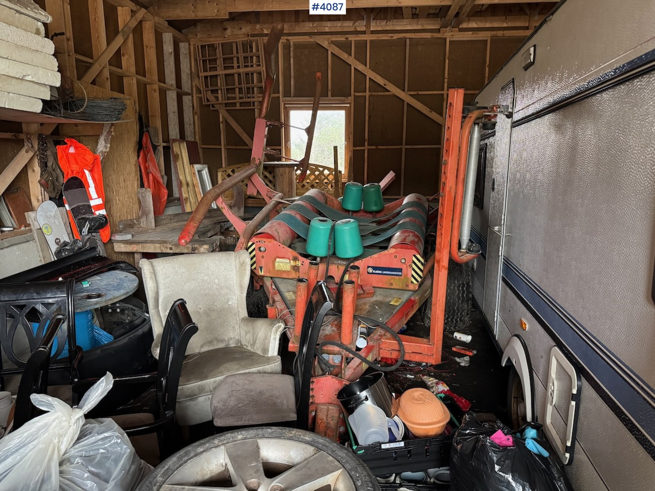 Kverneland Taarup 7515 Round Bale Wrapper - Oprema za prevrtanje i razlaganje: slika 1 Kverneland Taarup 7515 Round Bale Wrapper - Oprema za prevrtanje i razlaganje: slika 1