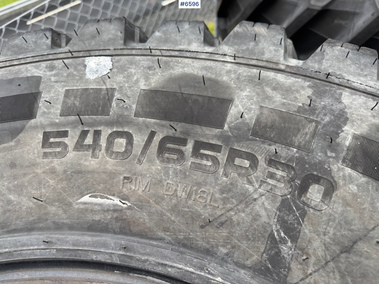 Nokian TRI 540/65 R30 og 650/65 R42. - Guma za Poljoprivredna mašina: slika 5 Nokian TRI 540/65 R30 og 650/65 R42. - Guma za Poljoprivredna mašina: slika 5