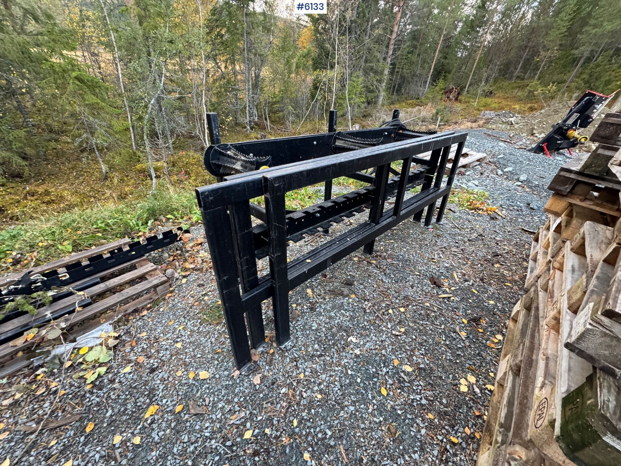 2024 Dalen 2048-120 at the table - Šumarska oprema: slika 5 2024 Dalen 2048-120 at the table - Šumarska oprema: slika 5