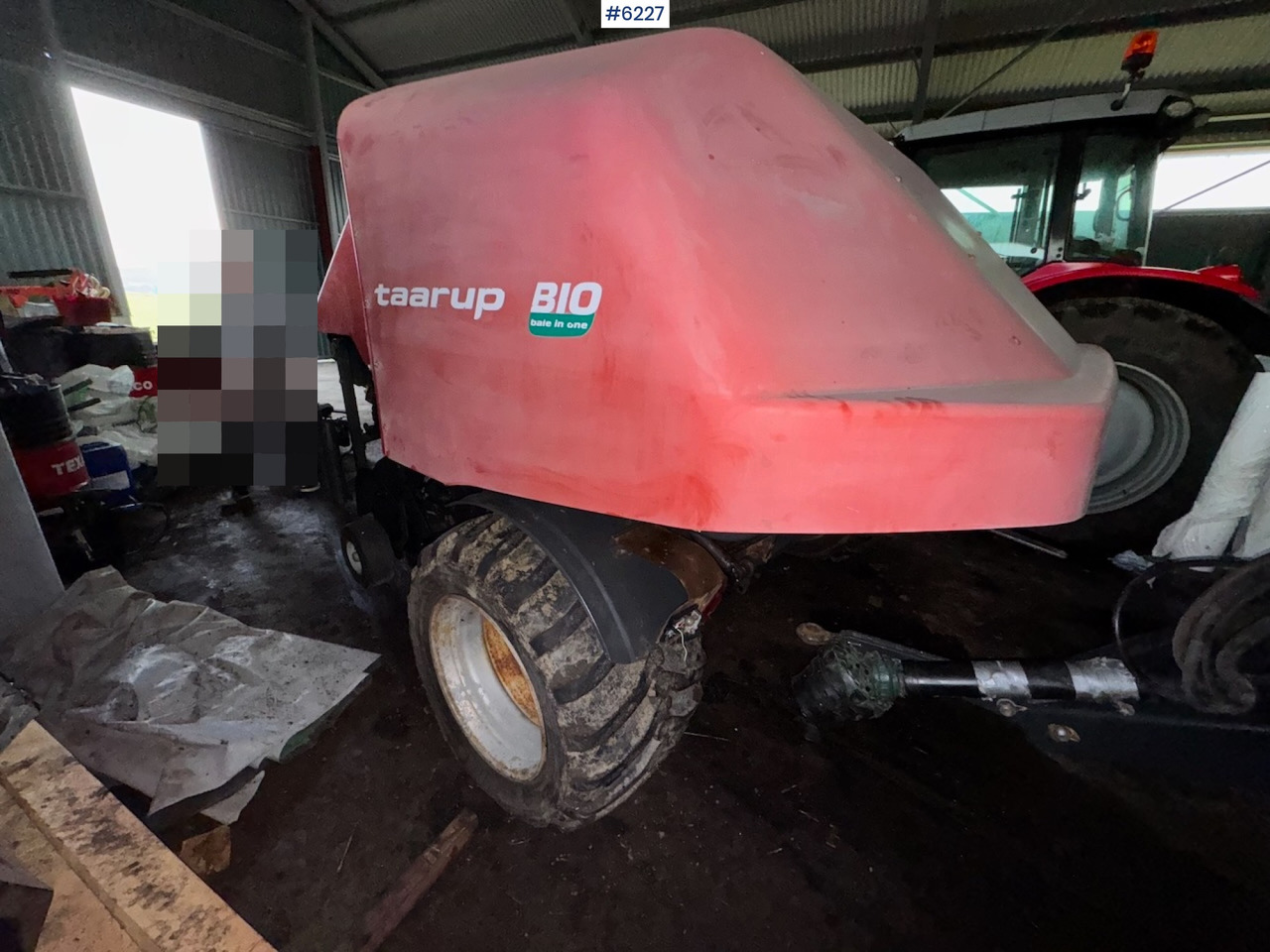 Taarup BIO Round Baler - Oprema za prevrtanje i razlaganje: slika 4 Taarup BIO Round Baler - Oprema za prevrtanje i razlaganje: slika 4
