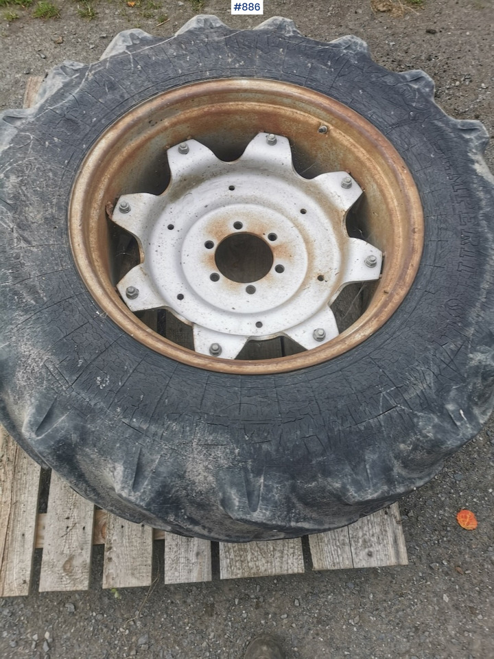 Wheel set on Deutz-Fahr 3.60 - Kompletan točak za Poljoprivredna mašina: slika 3 Wheel set on Deutz-Fahr 3.60 - Kompletan točak za Poljoprivredna mašina: slika 3