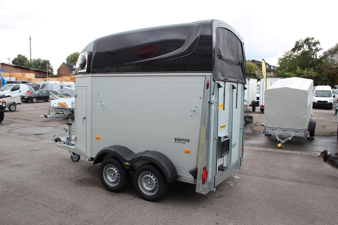 Humbaur Equitos Alu Plus 2400 Pferdeanhänger Sattelkamme - Prikolica za prevoz stoke: slika 2 Humbaur Equitos Alu Plus 2400 Pferdeanhänger Sattelkamme - Prikolica za prevoz stoke: slika 2