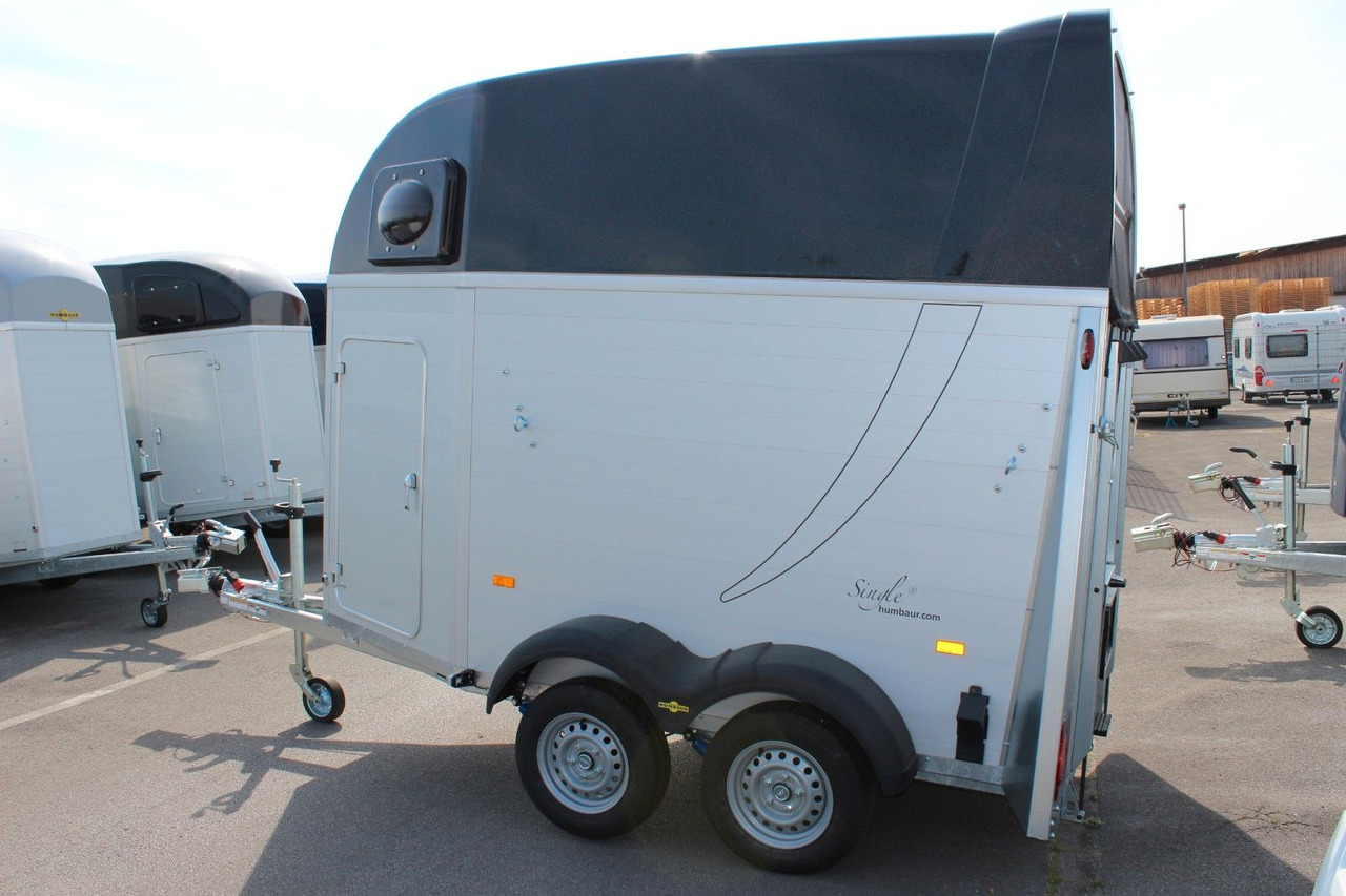 Humbaur Single Alu 1600 Pferdeanhänger Sattelkammer - Prikolica za prevoz stoke: slika 3 Humbaur Single Alu 1600 Pferdeanhänger Sattelkammer - Prikolica za prevoz stoke: slika 3