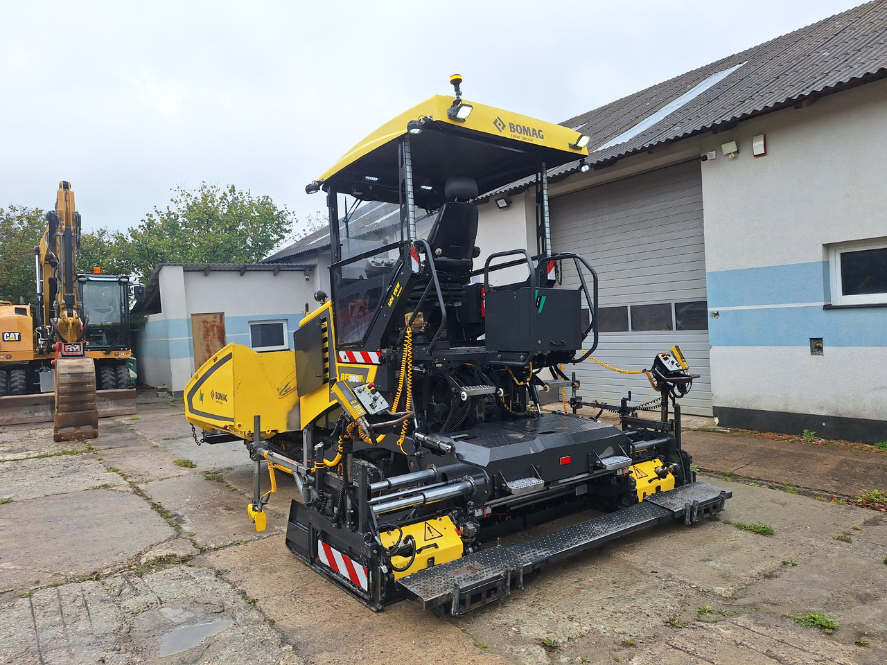 Bomag Bf 300C-3 - Asfaltni finišer: slika 4 Bomag Bf 300C-3 - Asfaltni finišer: slika 4