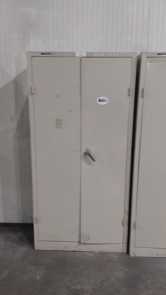 Tuerenschrank 1950x930x400 - Гаражна опрема: slika 1 Tuerenschrank 1950x930x400 - Гаражна опрема: slika 1