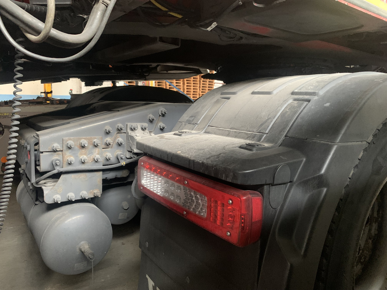 VOLVO VOLVO FH 6x2 500 Euro VI, salon Polska, ASO - Tegljač: slika 4 VOLVO VOLVO FH 6x2 500 Euro VI, salon Polska, ASO - Tegljač: slika 4