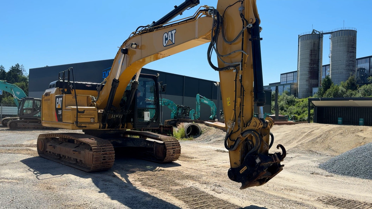 CATERPILLAR 326F - Bager guseničar: slika 2 CATERPILLAR 326F - Bager guseničar: slika 2