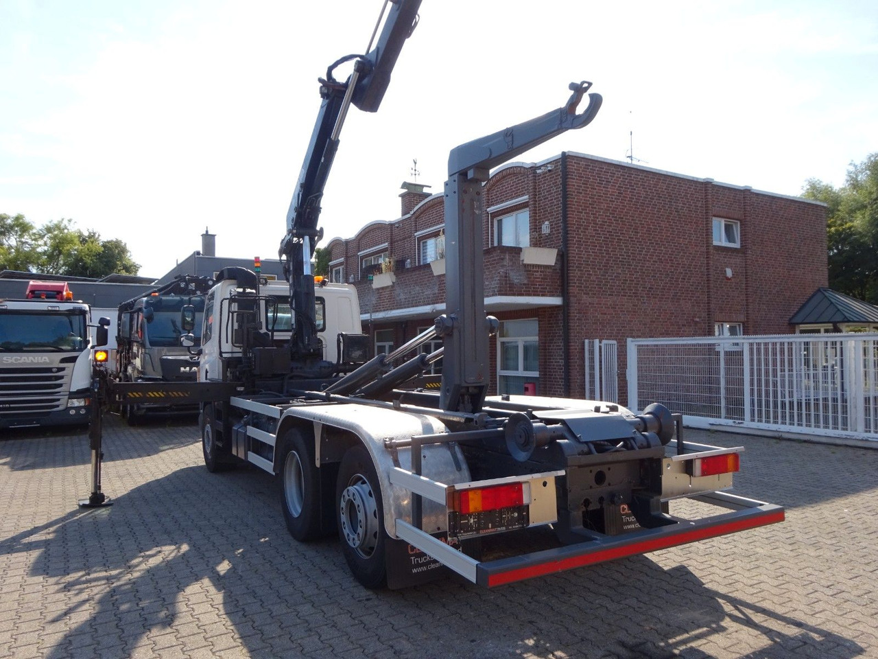 DAF 28-250 CF Abroller + HIA B195-3 Kran - Kamion sa hidrauličnom kukom, Kamion sa dizalicom: slika 4 DAF 28-250 CF Abroller + HIA B195-3 Kran - Kamion sa hidrauličnom kukom, Kamion sa dizalicom: slika 4