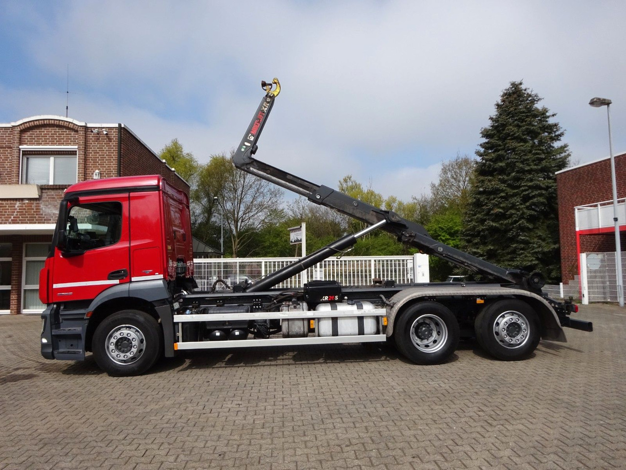 Mercedes-Benz 2532 Antos Multilift Abroller+Lift-Lenkachse6x2 - Kamion sa hidrauličnom kukom: slika 5 Mercedes-Benz 2532 Antos Multilift Abroller+Lift-Lenkachse6x2 - Kamion sa hidrauličnom kukom: slika 5