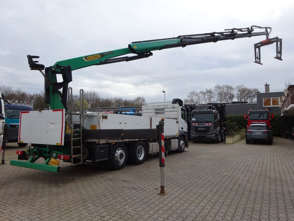 Mercedes-Benz 2543 Antos Baustoff +PK 26001 bis 20 m Auslage - Kamion sa tovarnim sandukom: slika 3 Mercedes-Benz 2543 Antos Baustoff +PK 26001 bis 20 m Auslage - Kamion sa tovarnim sandukom: slika 3