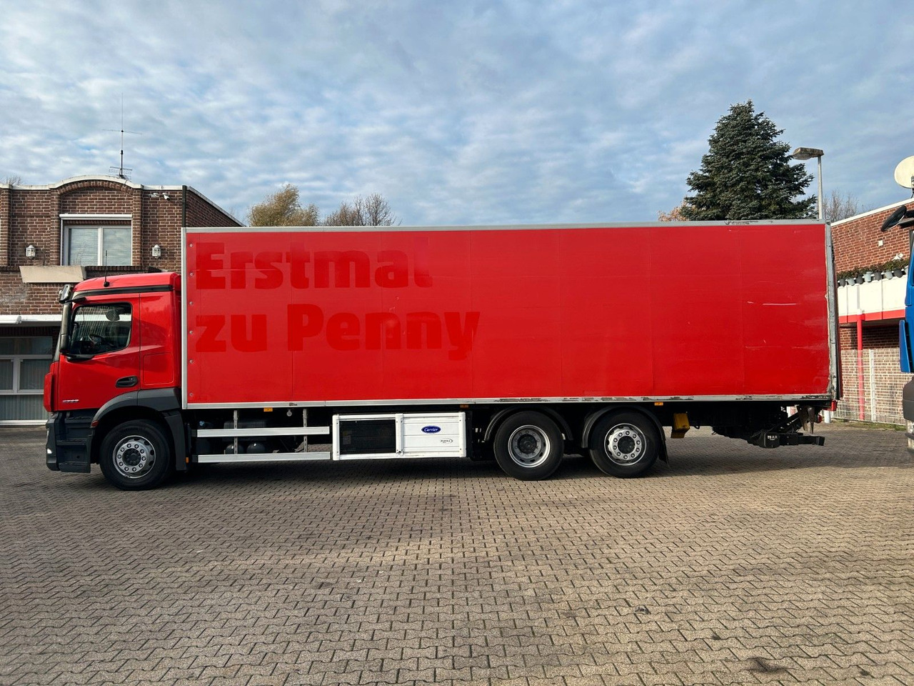 Mercedes-Benz 2636 Antos Kühlkoffer +BÄR LBW 3x im Bestand - Hladnjača: slika 1 Mercedes-Benz 2636 Antos Kühlkoffer +BÄR LBW 3x im Bestand - Hladnjača: slika 1