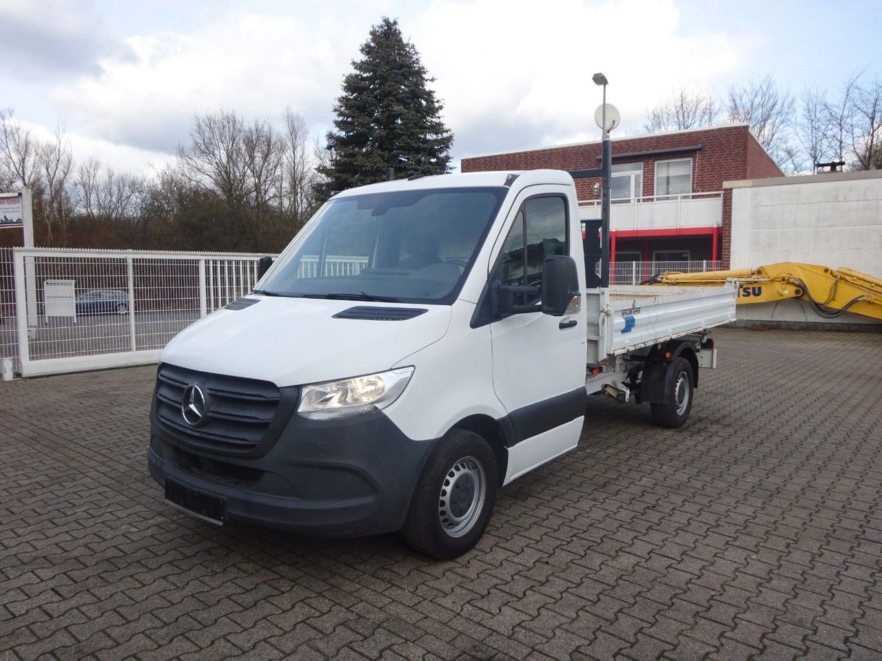 Mercedes-Benz 314 CDI Sprinter MEILLER 3Skipper 4x2 - Dostavno vozilo kiper: slika 4 Mercedes-Benz 314 CDI Sprinter MEILLER 3Skipper 4x2 - Dostavno vozilo kiper: slika 4