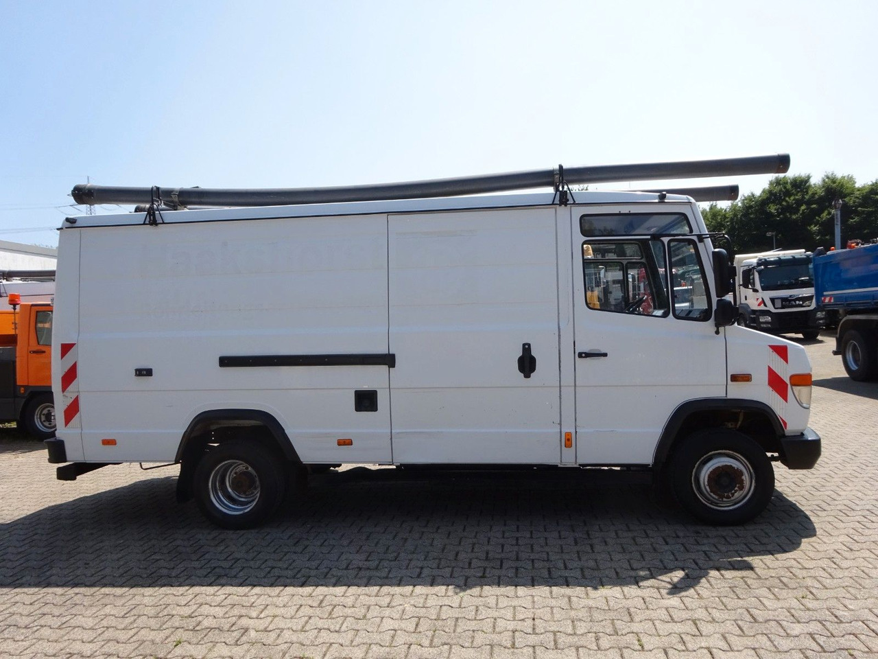 Furgon Mercedes-Benz 613D Vario Kasten 4x2: slika 9