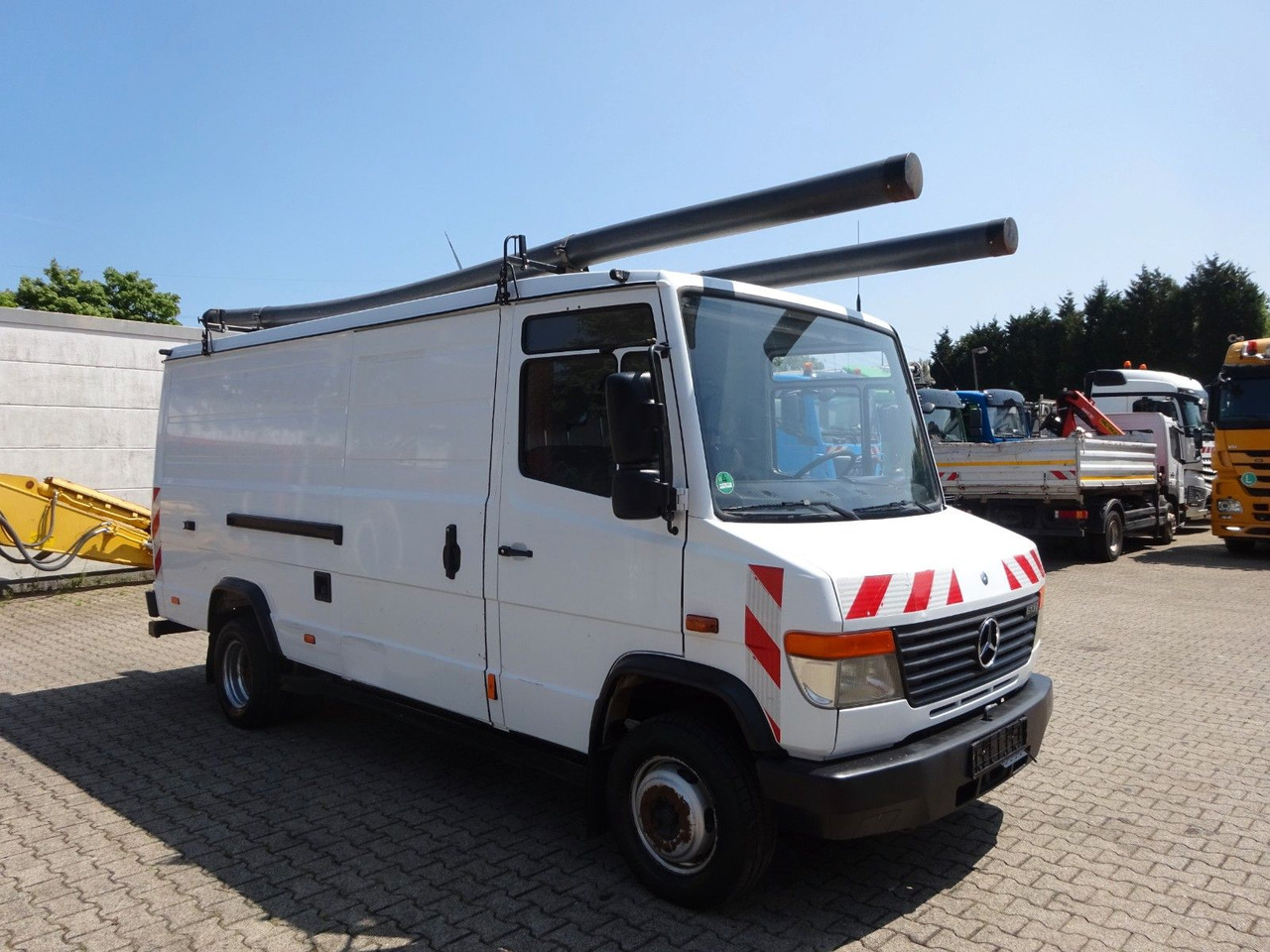Furgon Mercedes-Benz 613D Vario Kasten 4x2: slika 10