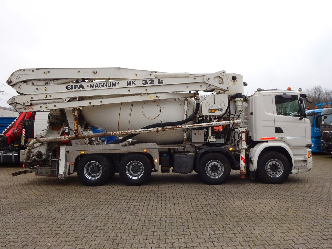 Scania PUMI CIFA 32 Meter 4 Knick. Scania PUMI CIFA 32 Meter 4 Knick. - Auto pumpa za beton: slika 2 Scania PUMI CIFA 32 Meter 4 Knick. Scania PUMI CIFA 32 Meter 4 Knick. - Auto pumpa za beton: slika 2